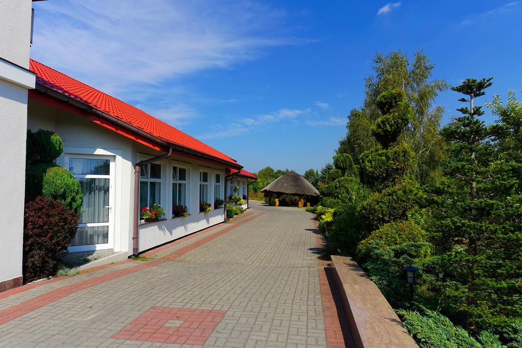 Laura Bed and Breakfast Bełchatów Buitenkant foto